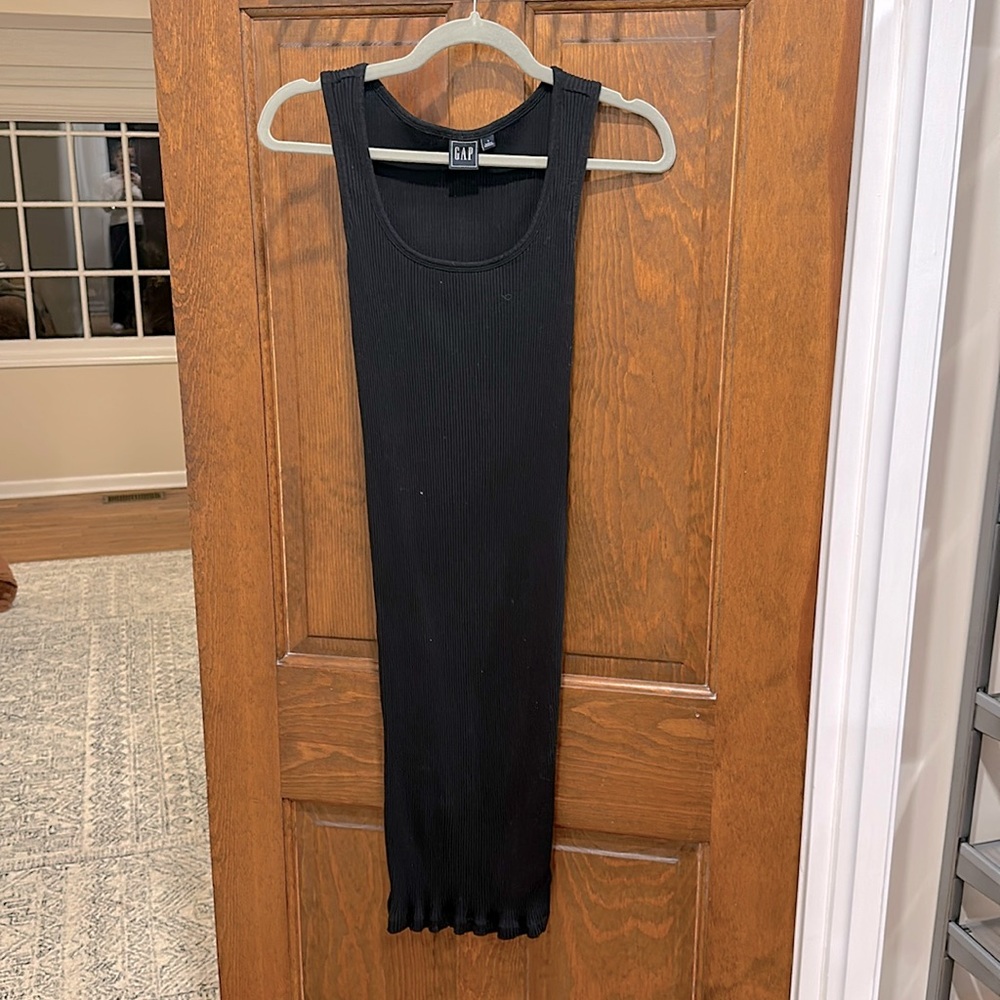 Black ribbed midi dress from GAP